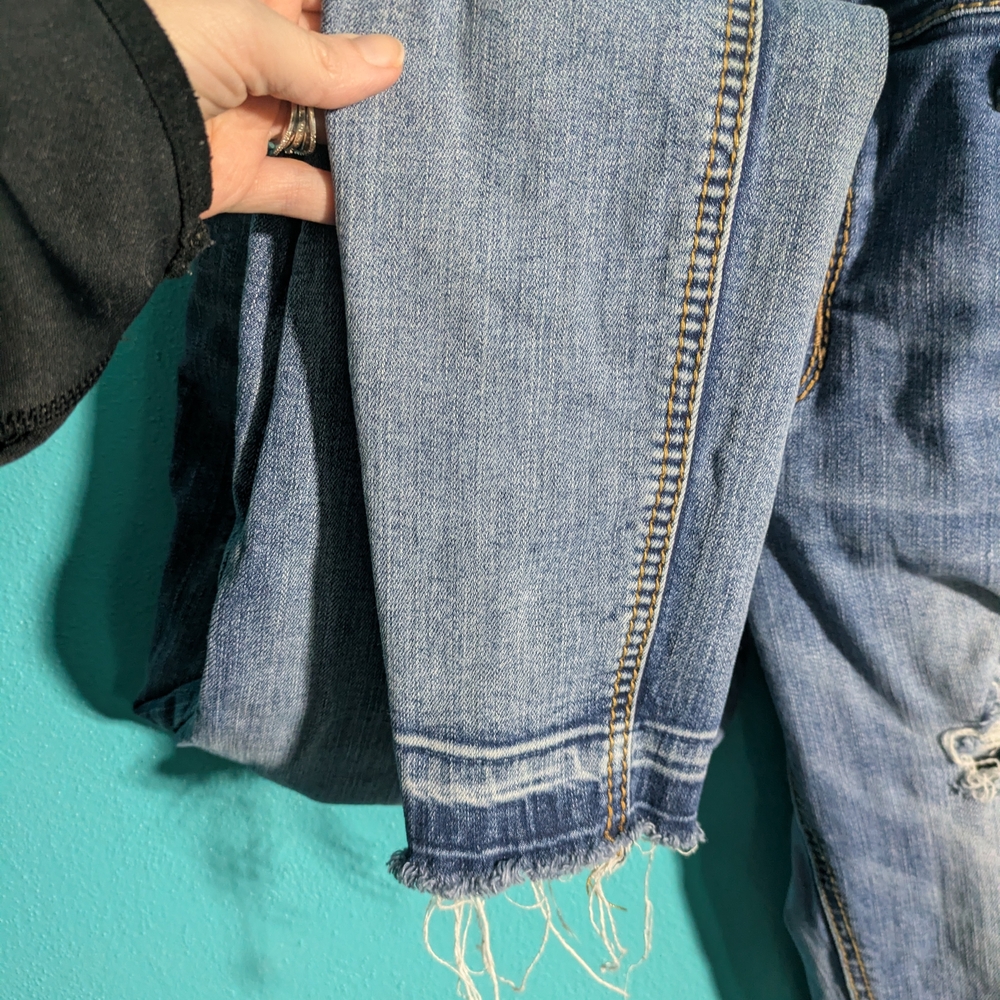 Grace High-Rise Distressed Skinny Jeans - Light Blue - Picture 7 of 12